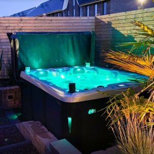 jacuzzi met LED verlichting